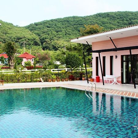 Triple P Home Resort Pak Chong Exterior foto